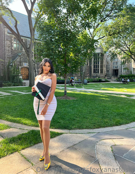 tsfoxyanastasia star du porno gratuit photos