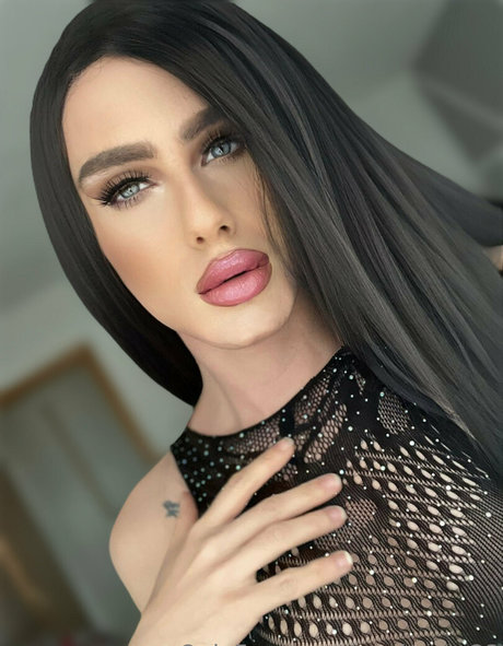 Paula Monroe modèle magnifique image