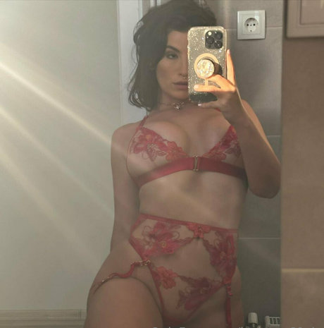 lasirena69vip star du porno belle img