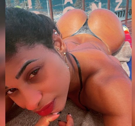 Becaedf modèle porno collection