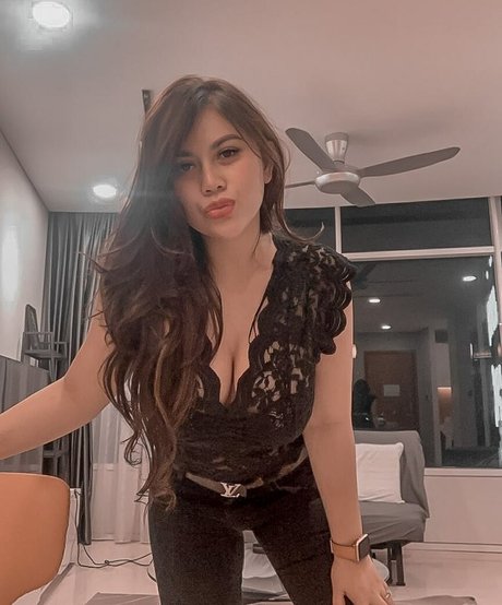 Renna Dyana étoile sympa photo