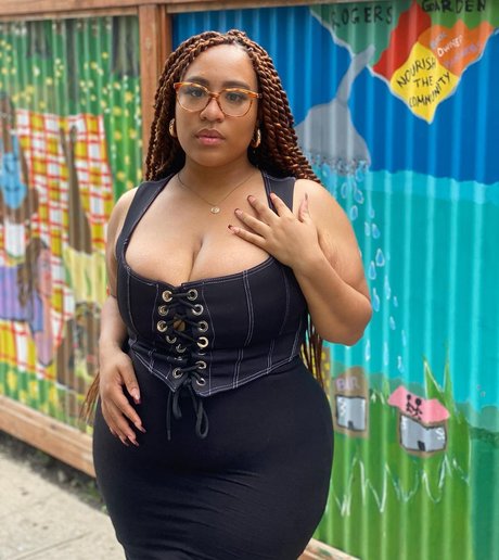 fellation transexuelle onlyfans adulte en haute qualité img