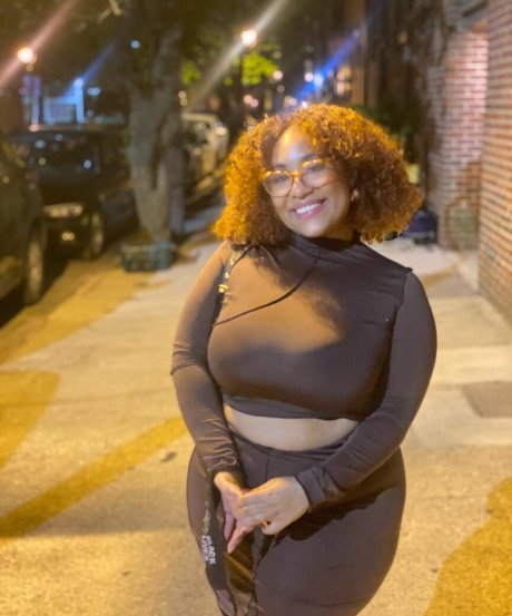 sexe lesbien onlyfans exclusif parfait images