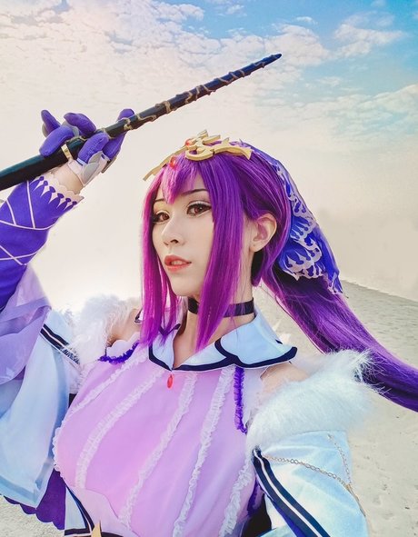 Larissa Rochefort étoile chaude galeries