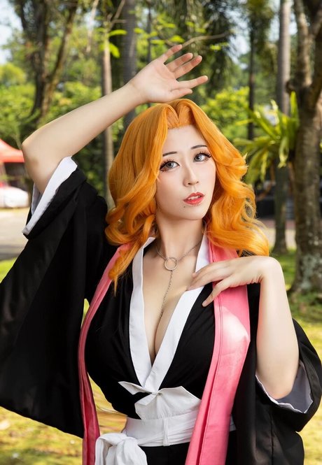 Larissa Rochefort actrice nue galerie