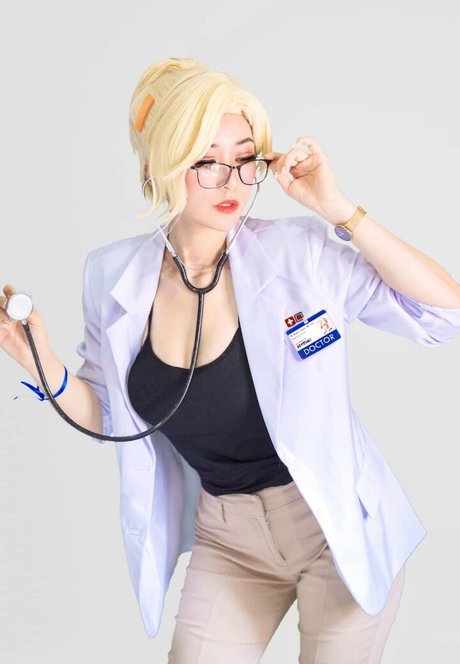 Larissa Rochefort star du porno hd image