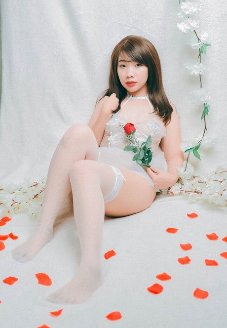 Natsuki Jiro étoile exclusive photos