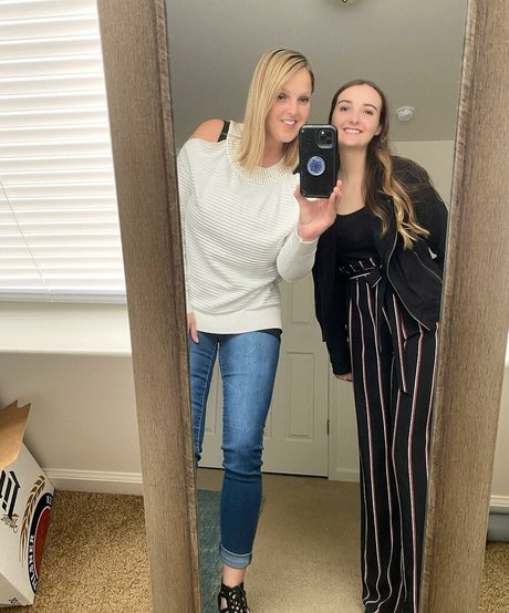 éjaculation pov onlyfans haute qualité images