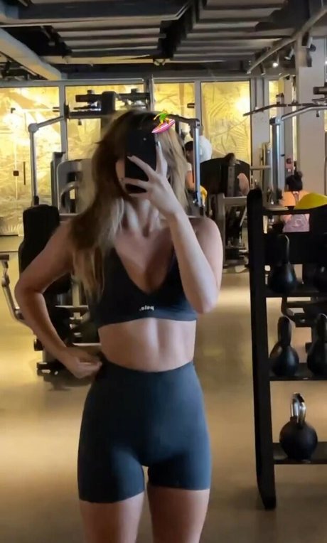 Clarissa Muller modèle adulte galerie