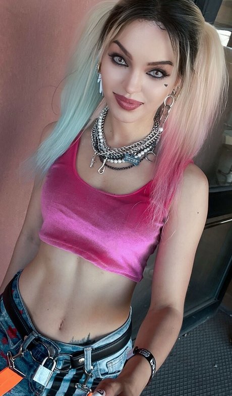 Andrasta modèle sexy photos