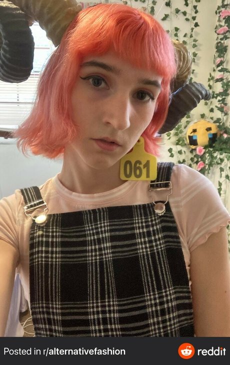 Bubblepinkelle actrice chaude galeries