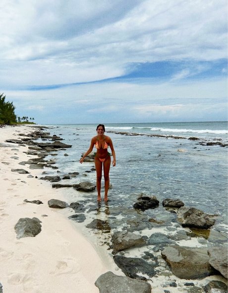 Abby Busick modèle porno photo