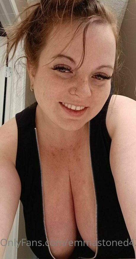 emmastoned420free star du porno adulte collection