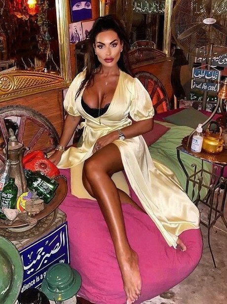 Silvia Iacucci étoile chaude image