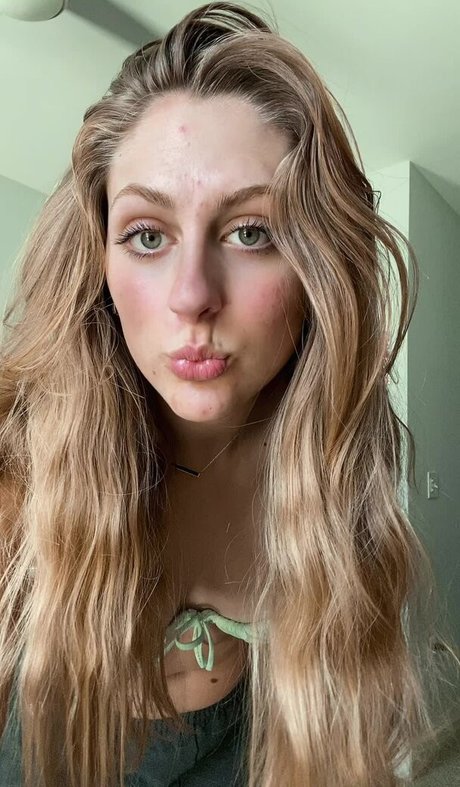 Rachel Wohlford modèle sexy collection