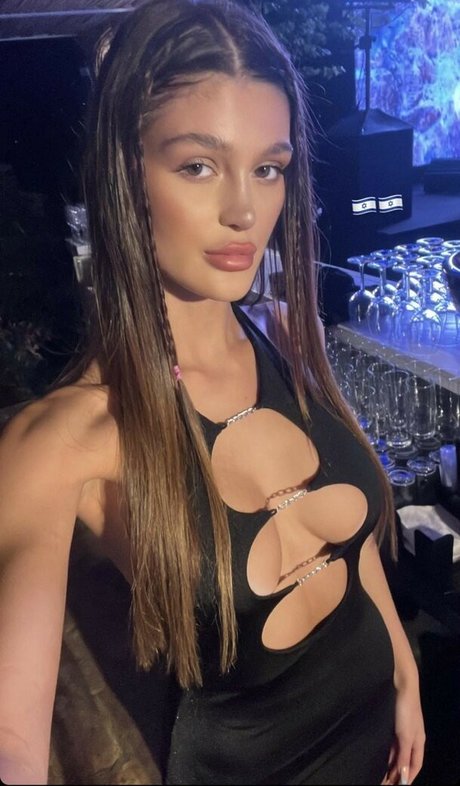 fans asiatiques célèbres sexy nue img