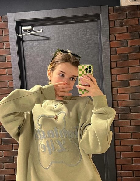 Shadsi modèle érotique des photos