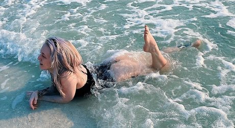 Nicholena actrice chaude images