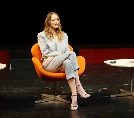 Emma Stone star exclusive img