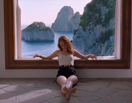 Emma Stone modèle nu des photos