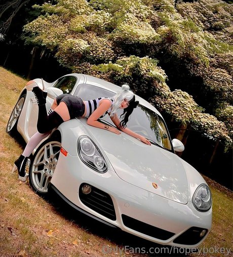 Hopeyhazbin étoile de l'art galerie