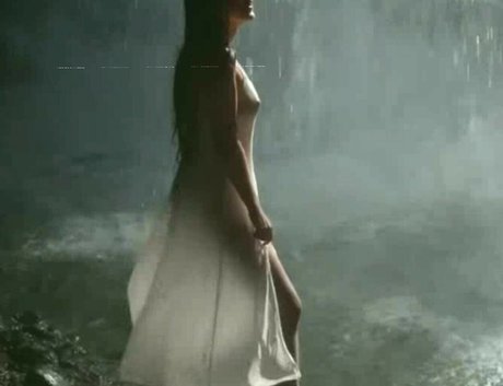 Mother The Mountain Farm actrice chaude img