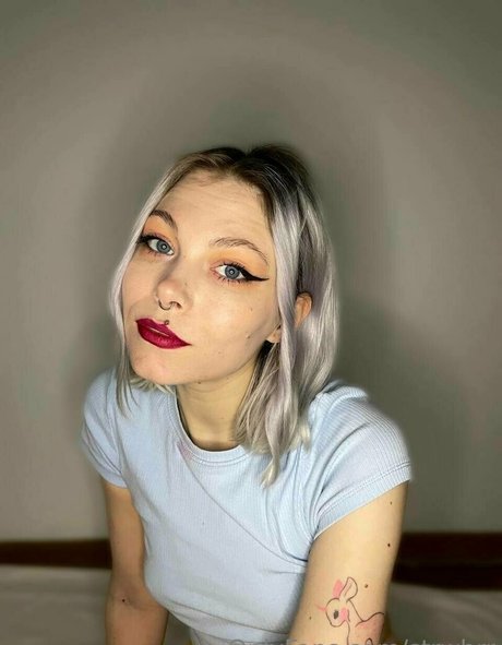 brunette onlyfans art haute définition archive