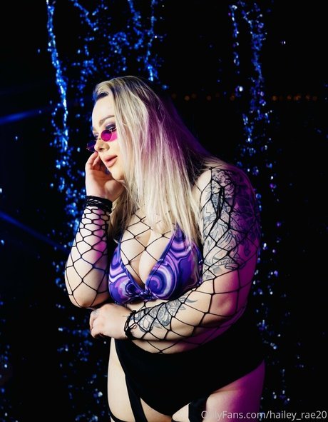 hailey rae20 art modèle image