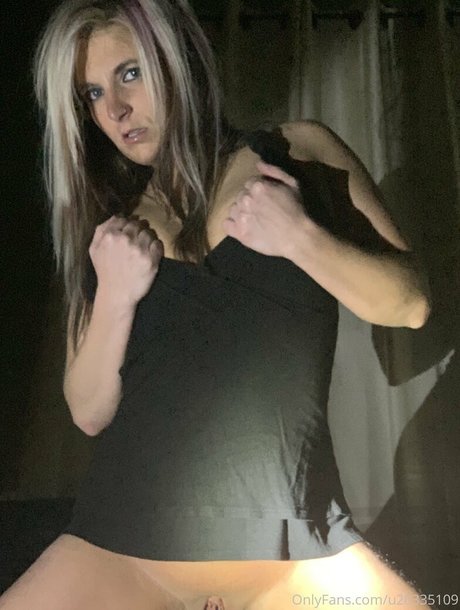 whit sin étoile érotique img