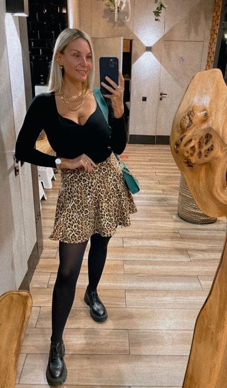 bikini ado onlyfans joli porno img