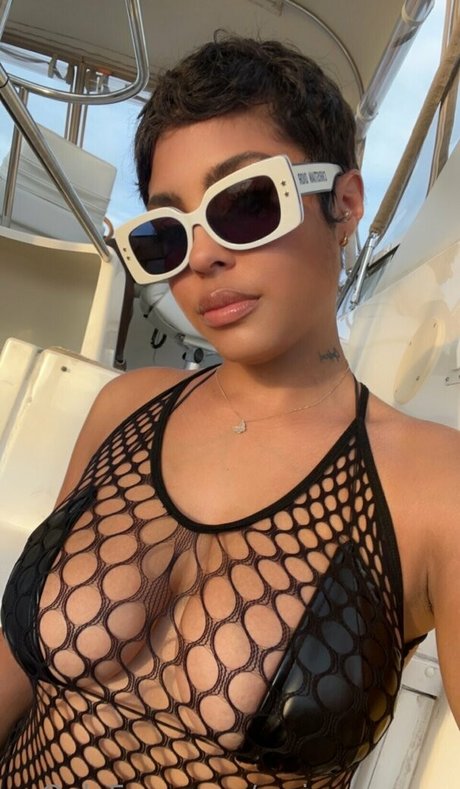 Jasmine Grenaway modèle magnifique photo