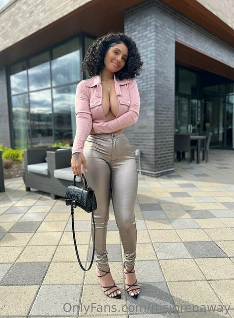 Jasmine Grenaway modèle érotique galerie