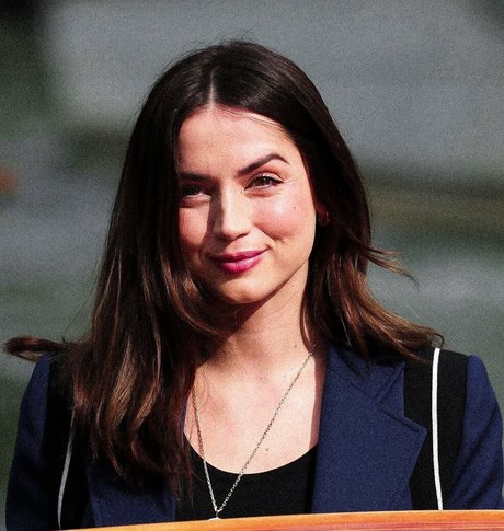 gros seins ébène onlyfans art sympa photos