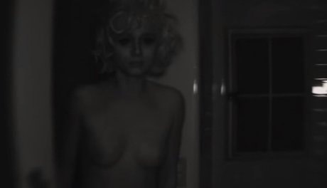 Ana De Armas nus étoiles des photos