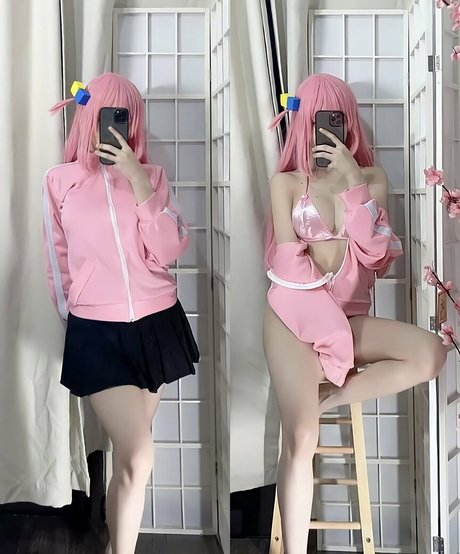 Lolaaasaur actrice exclusive photo