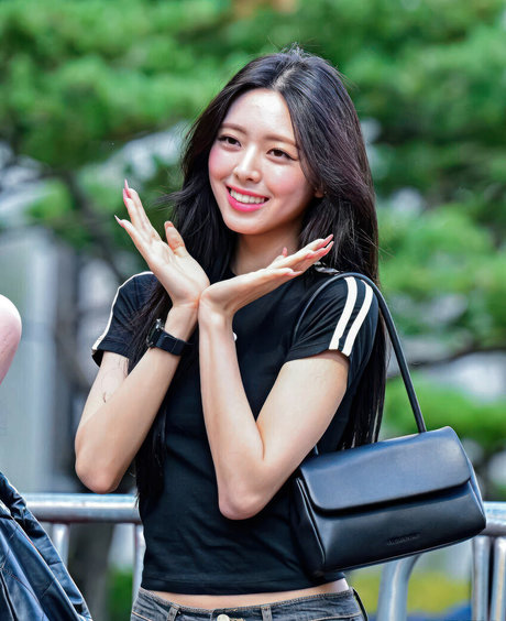 itzy all in us étoile sympa image