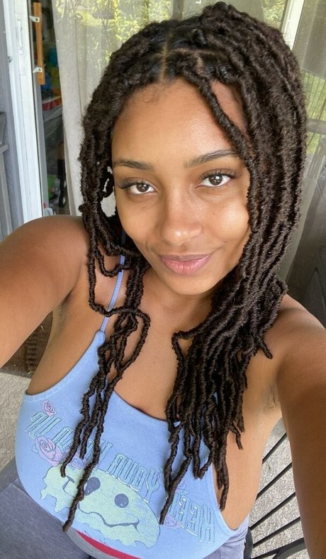 planterriah actrice de grande qualité photo