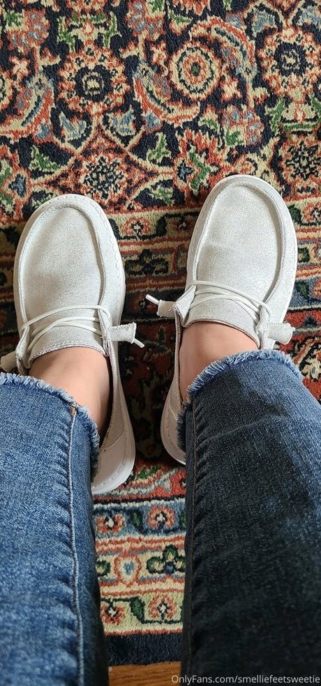 smelliefeetsweetie haut étoile img