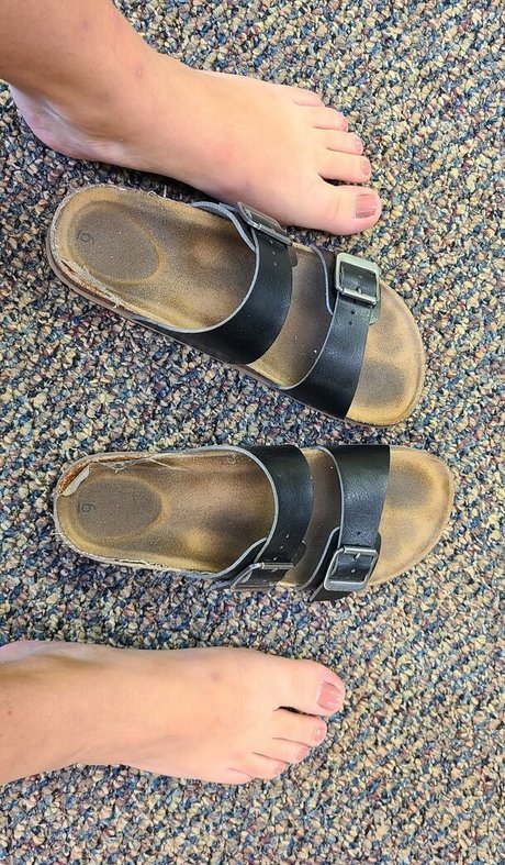 smelliefeetsweetie étoile exclusive des photos