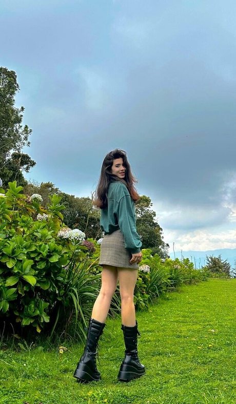 soifieeofficial actrice libre galerie