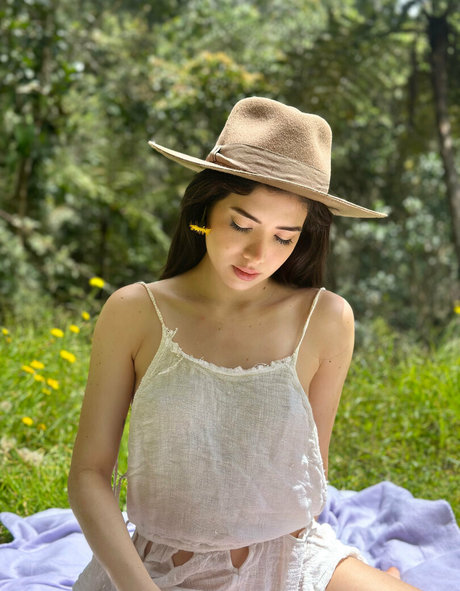 soifieeofficial modèle meilleur image