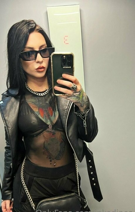 éjacule sur la langue onlyfans belle hd archive