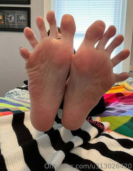 loritoes32 actrice adulte image