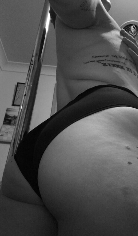 bootyfultee modèle sexy archive