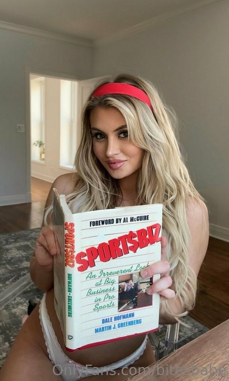 bitesbabe star du porno exclusive image