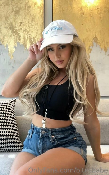 bitesbabe star du porno sexy img