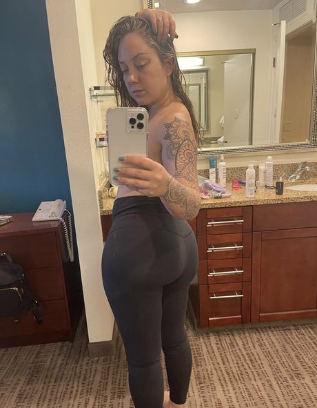 mamie milf onlyfans nu libre photos