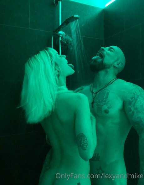 lexyandmike nus de stars du porno galerie