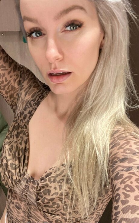 nurseryleigh actrice nue photo