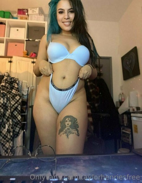 taylorhenriesfree actrice porno archive